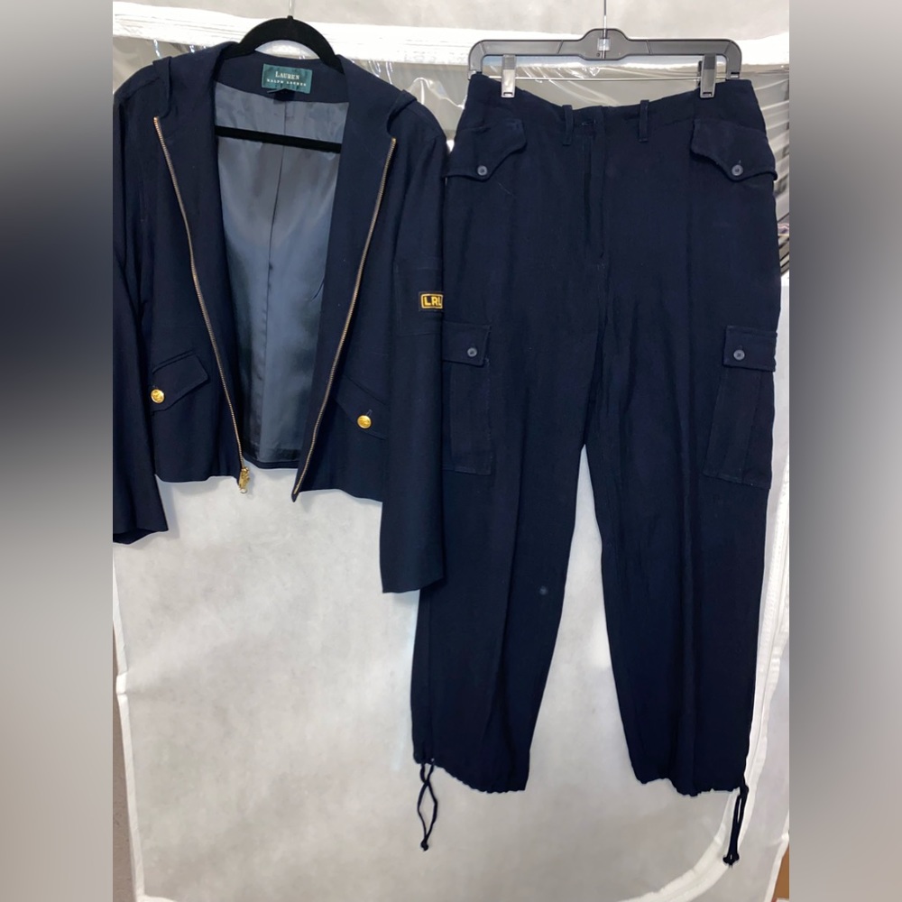 A 2 pc Lauren Ralph Lauren pants suit